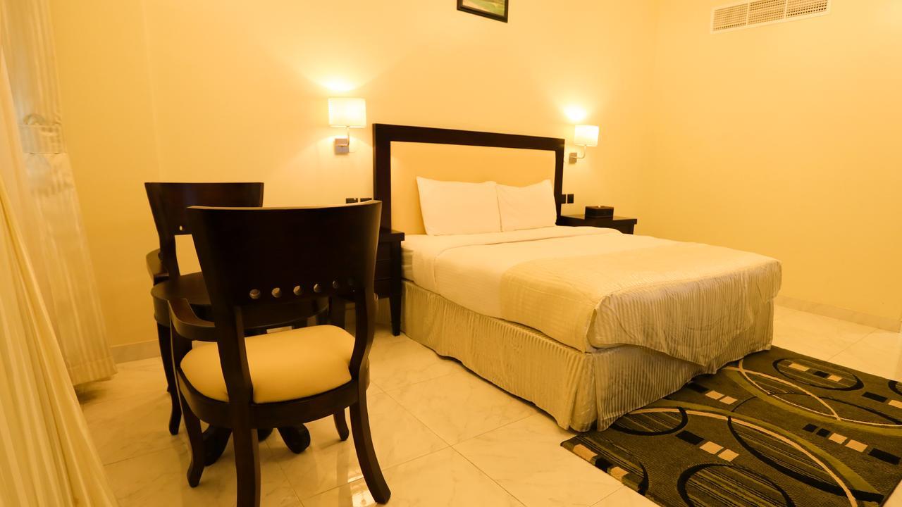 Remas Hotel Suites - Al Khoudh, Seeb, Muscat Exterior photo