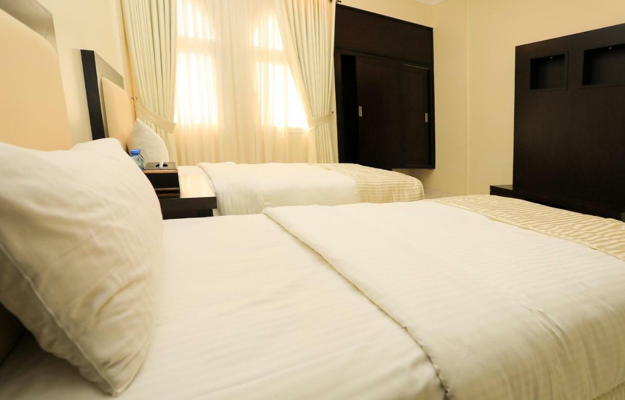 Remas Hotel Suites - Al Khoudh, Seeb, Muscat Exterior photo
